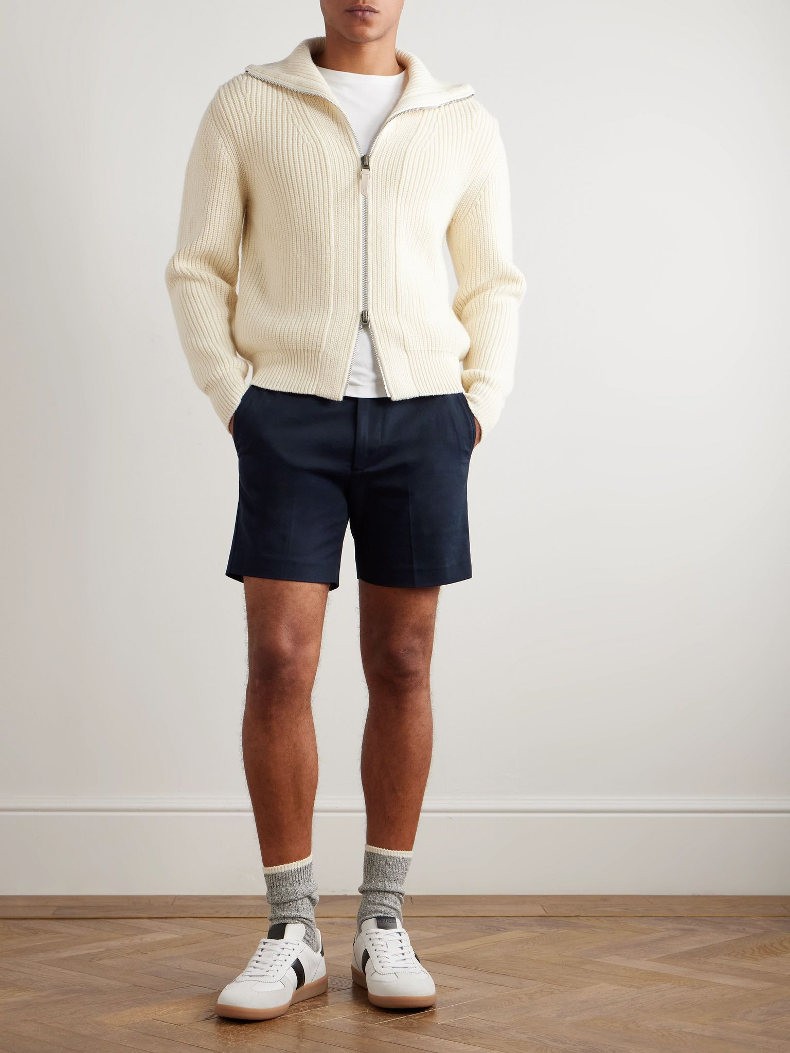 Straight-Leg Pleated Stretch-Cotton Twill Shorts Navy - 2