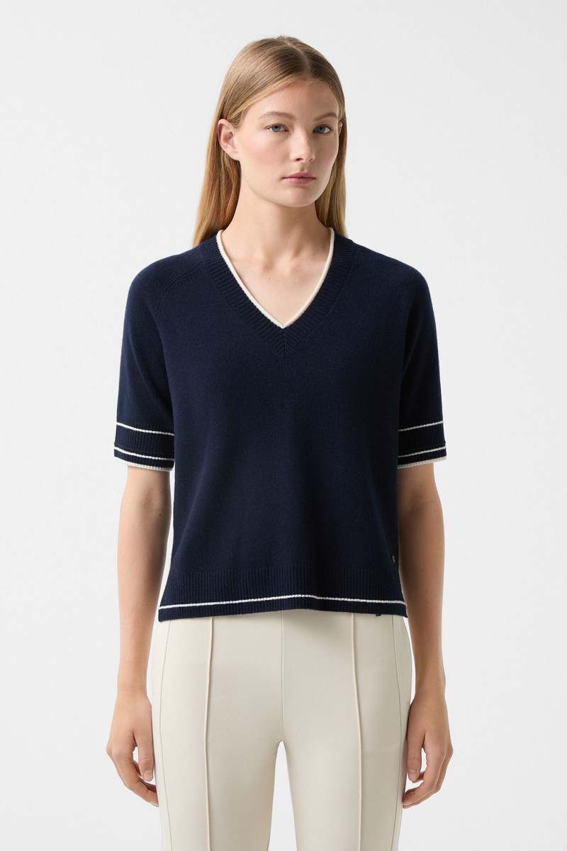 Chiri knitted shirt in Navy blue 2