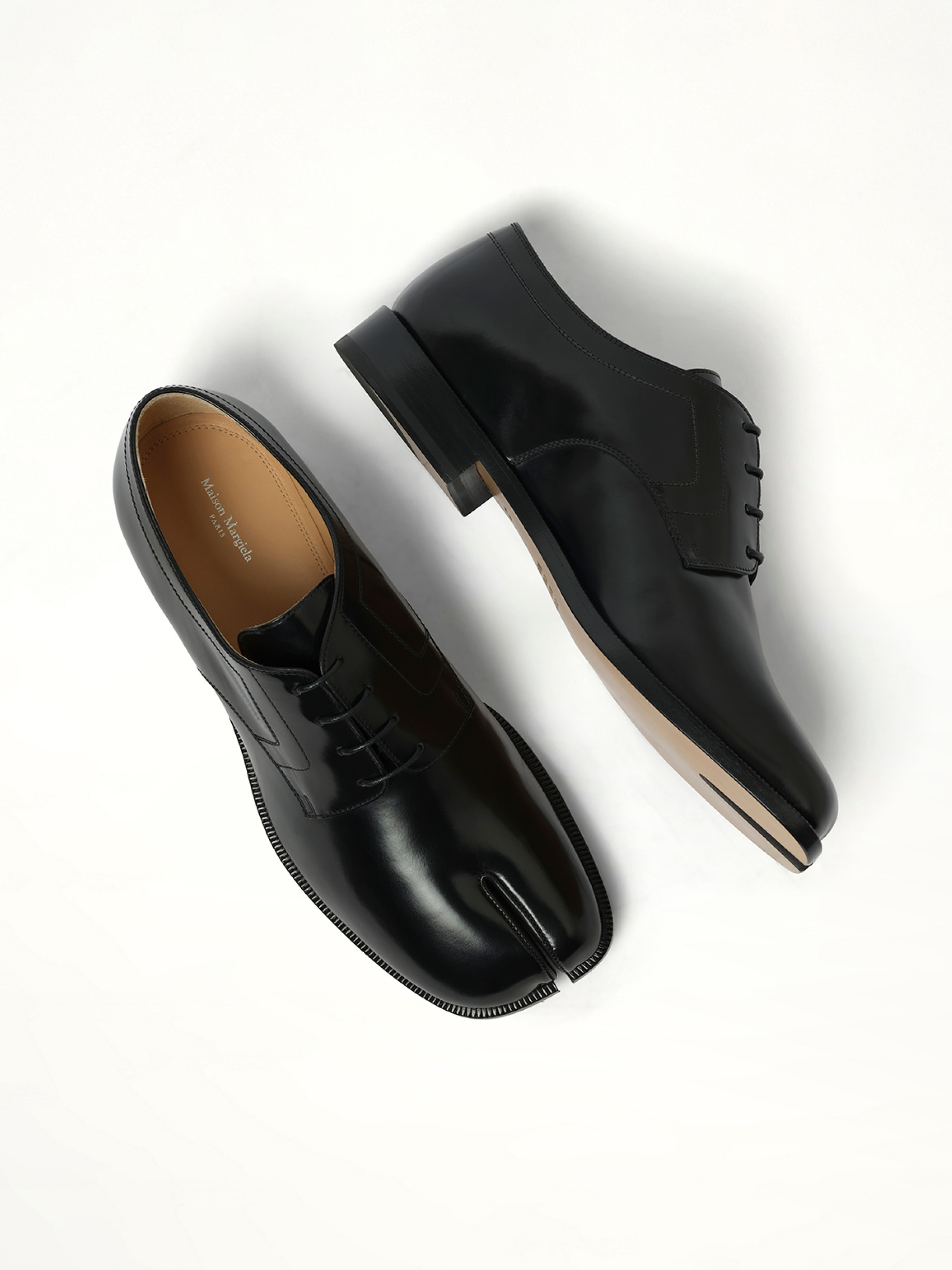 Tabi Lace-Up Derby in Black - 4