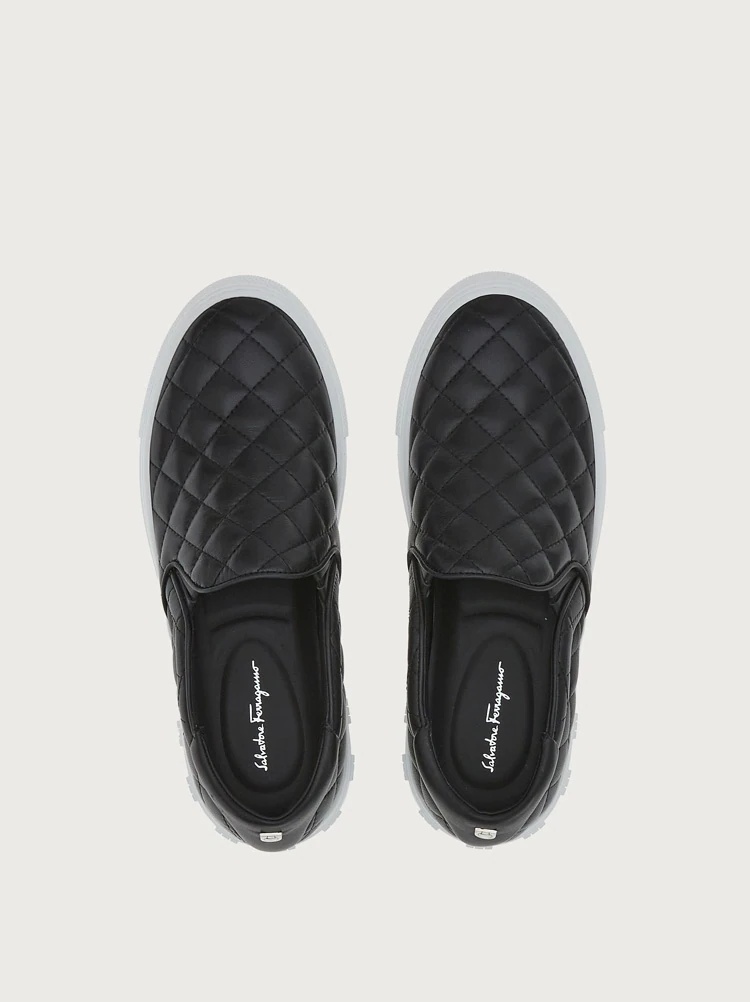 SLIP ON SNEAKER - 2