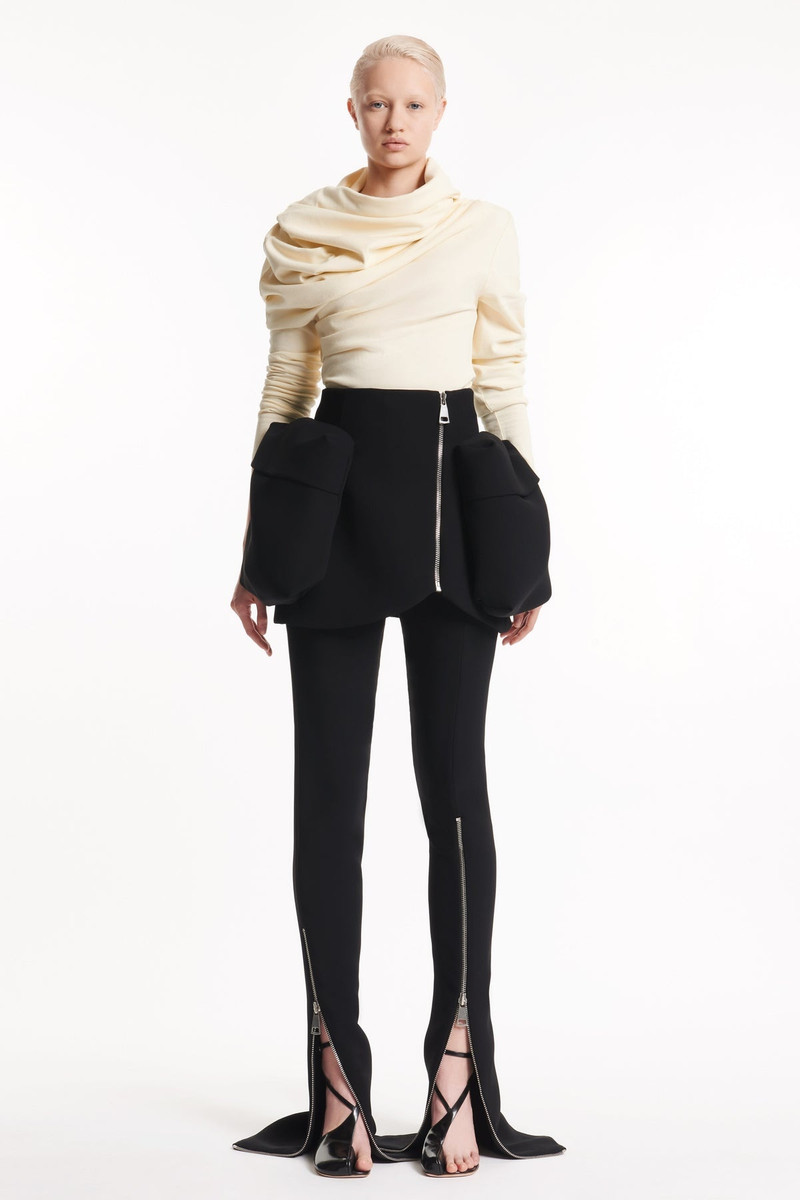 BASQUE TROUSERS WITH ZIPS AND LARGE POCKETS BLACK 1