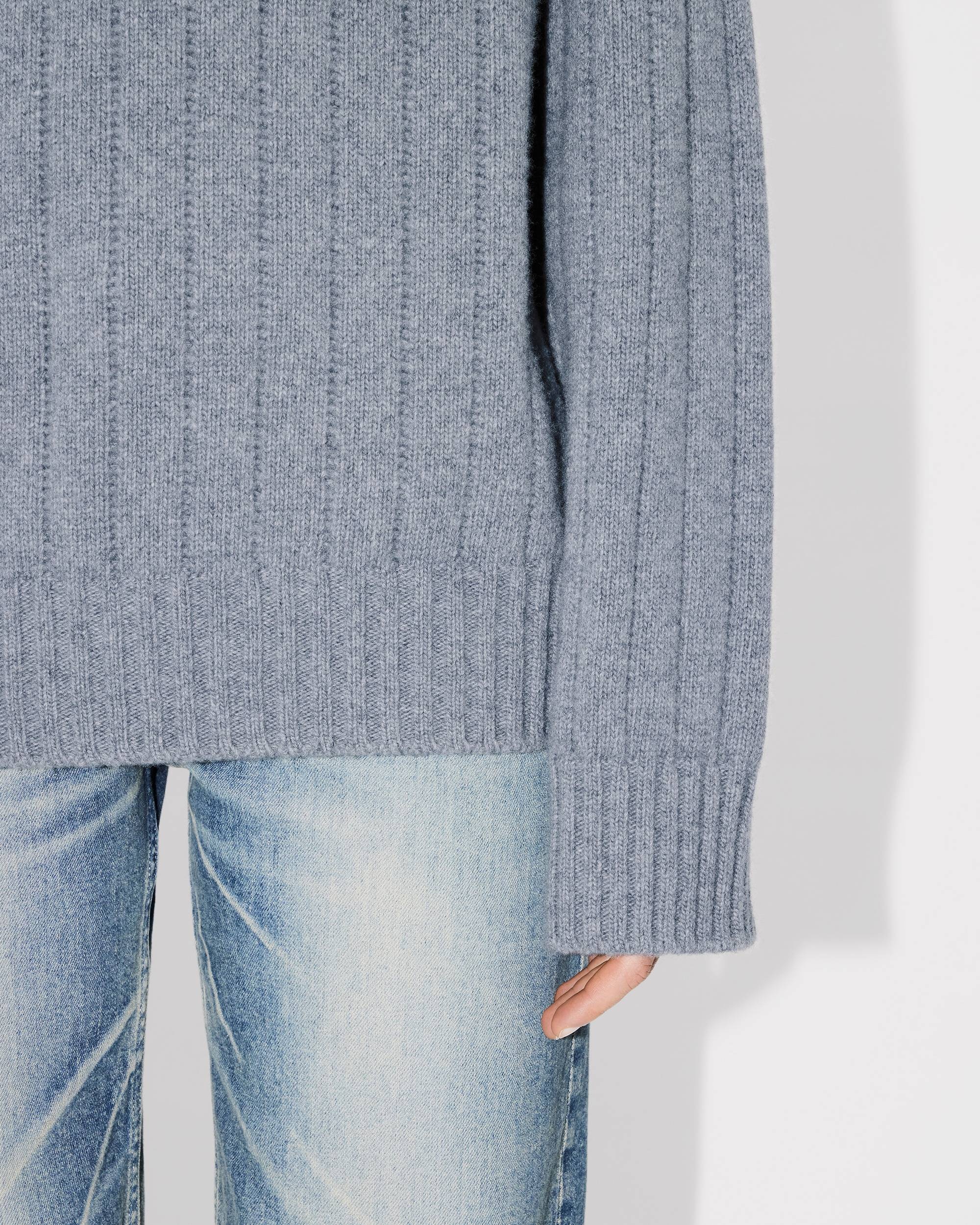 Oversized embroidered rib knit jumper in wool and cashmere - 7