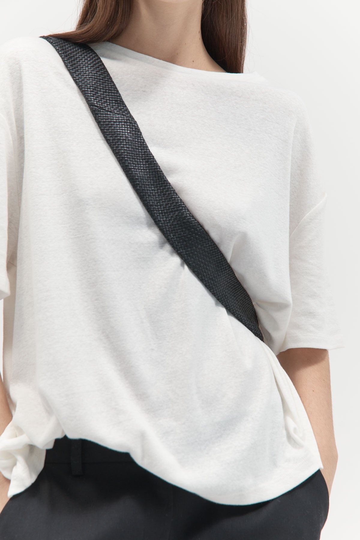 Woven Crescent Bag - Black - 4