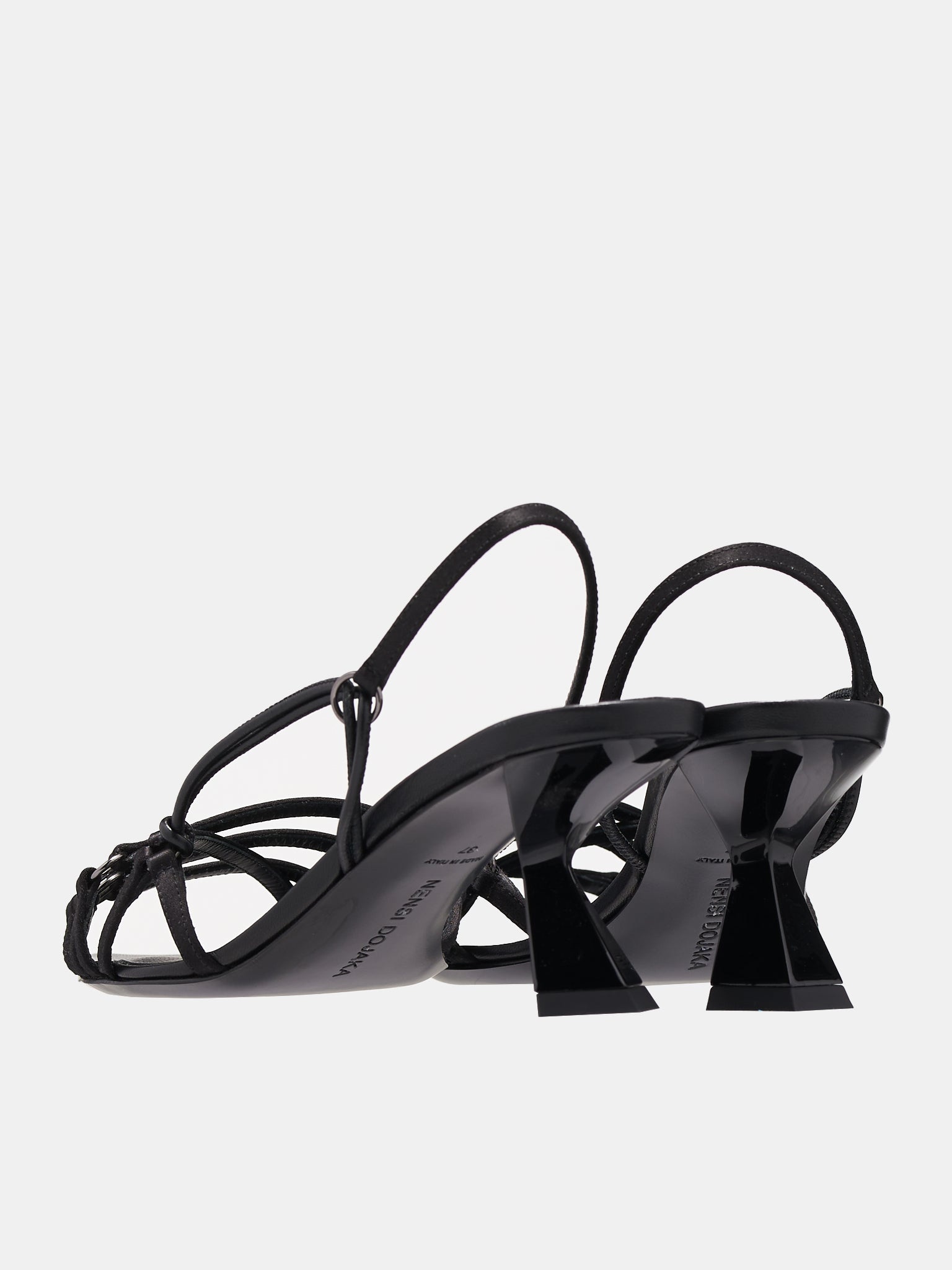 Low Heeled Sandals - 5