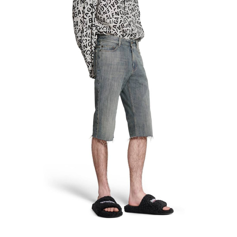 Slim Shorts in Light Blue 5