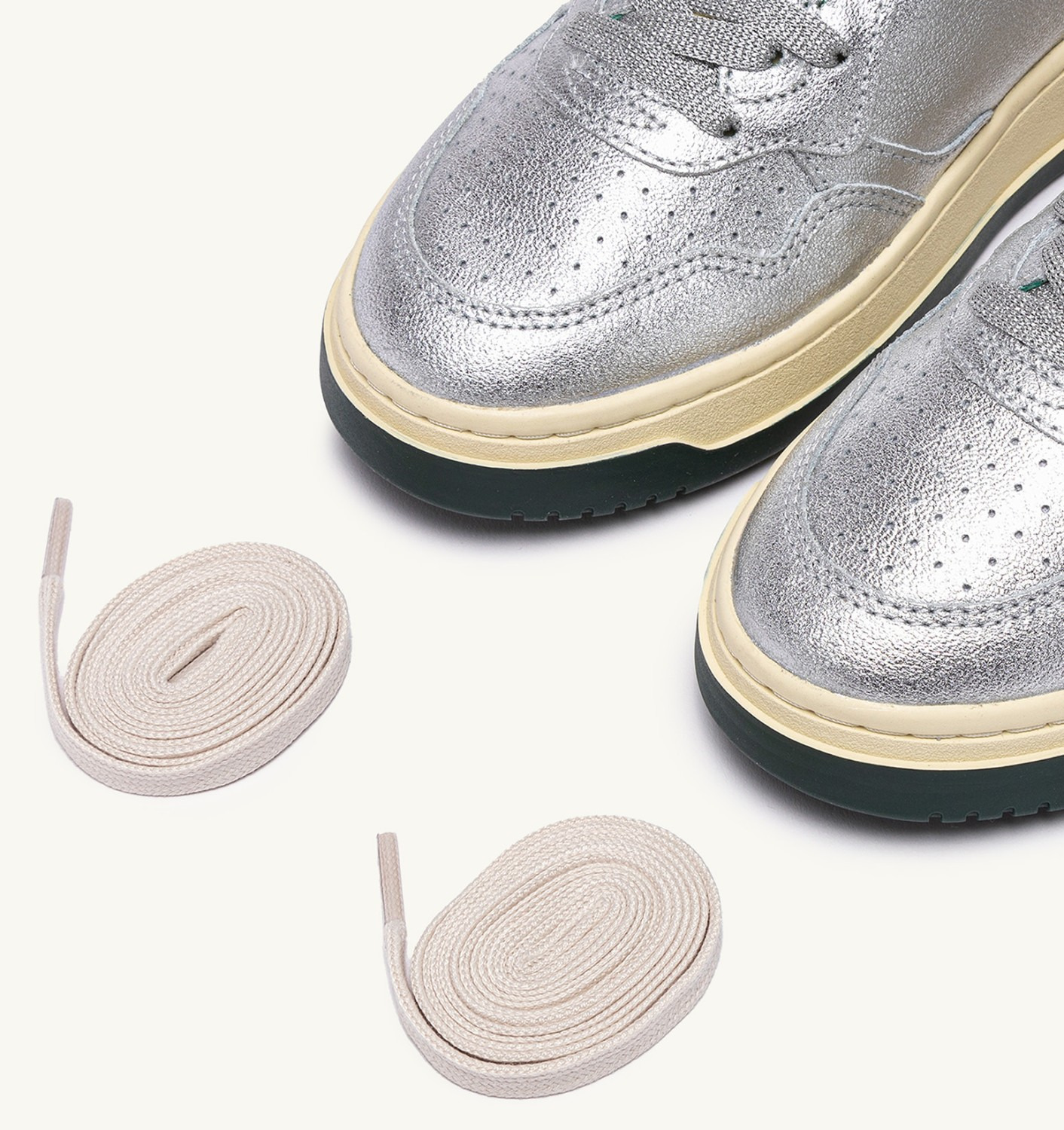 MEDALIST LOW SNEAKERS IN SILVER AND BOTTLE METALIZED LEATHER - 7