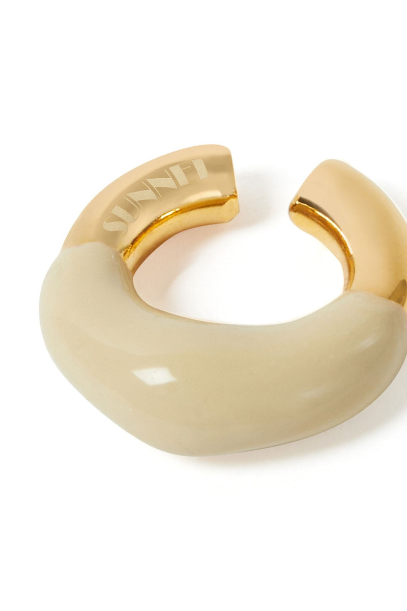SUNNEI RUBBERIZED EARCUFF GOLD / beige outlook