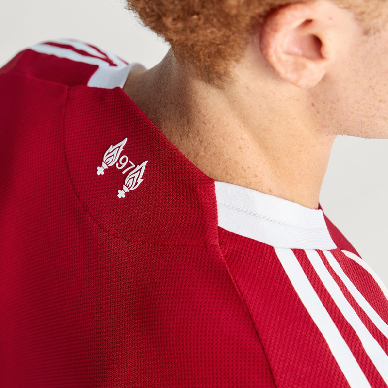 Liverpool FC 25/26 Long Sleeve Home Authentic Jersey 8
