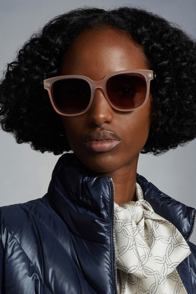 Moncler Biobeam Squared Sunglasses outlook