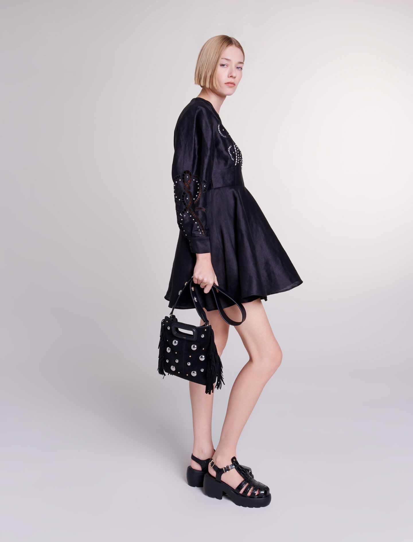 Short embroidered linen dress - 4