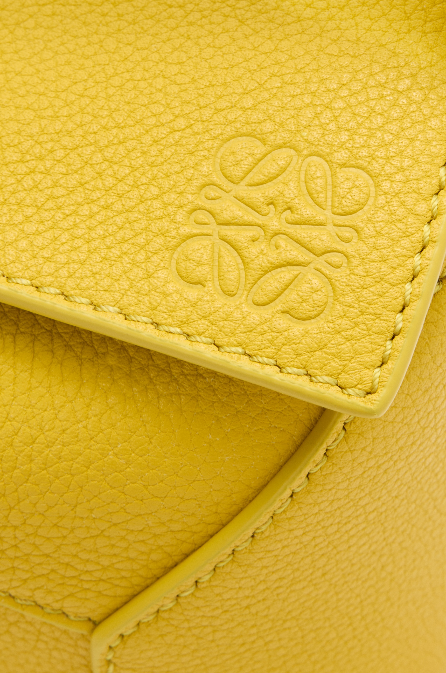 Mini Puzzle Edge bag in soft grained calfskin - 7