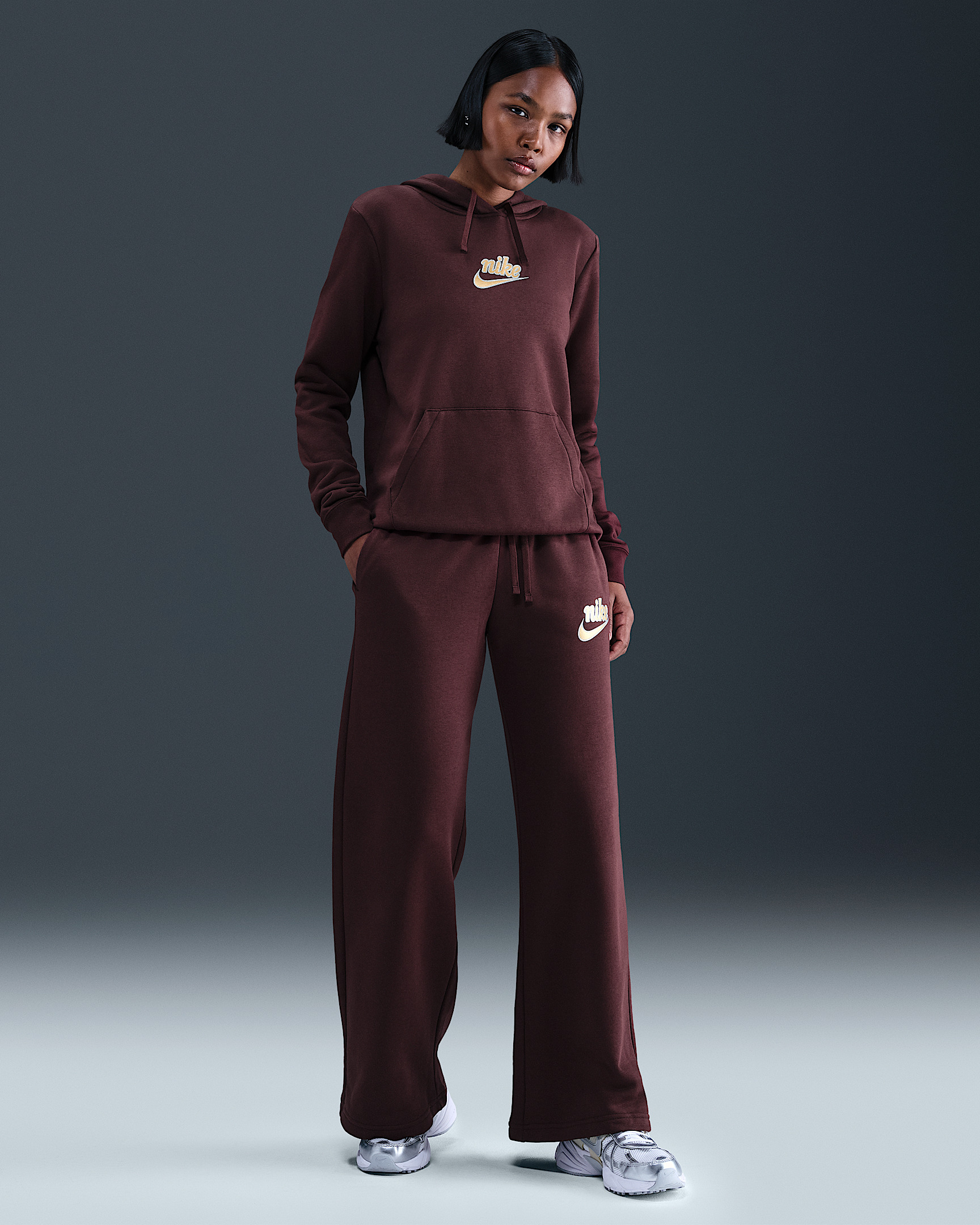 Nike Sportswear Club Women's Pullover Fleece Hoodie - 4