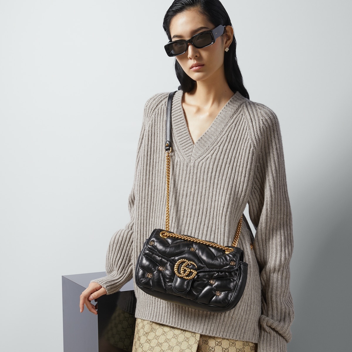 GUCCI GG Marmont small shoulder bag | REVERSIBLE
