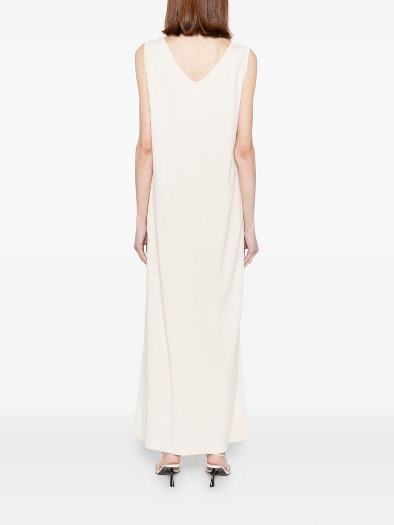 Hall dress 4