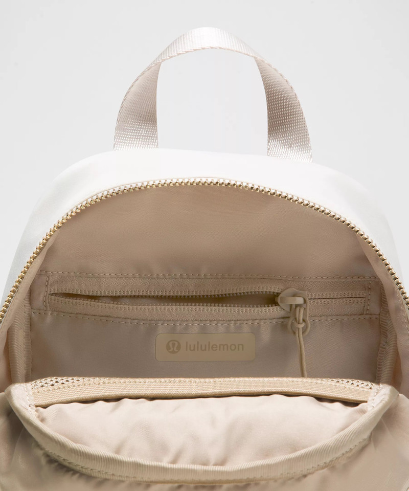 Everywhere Backpack Mini 4L *Metal Hardware 5