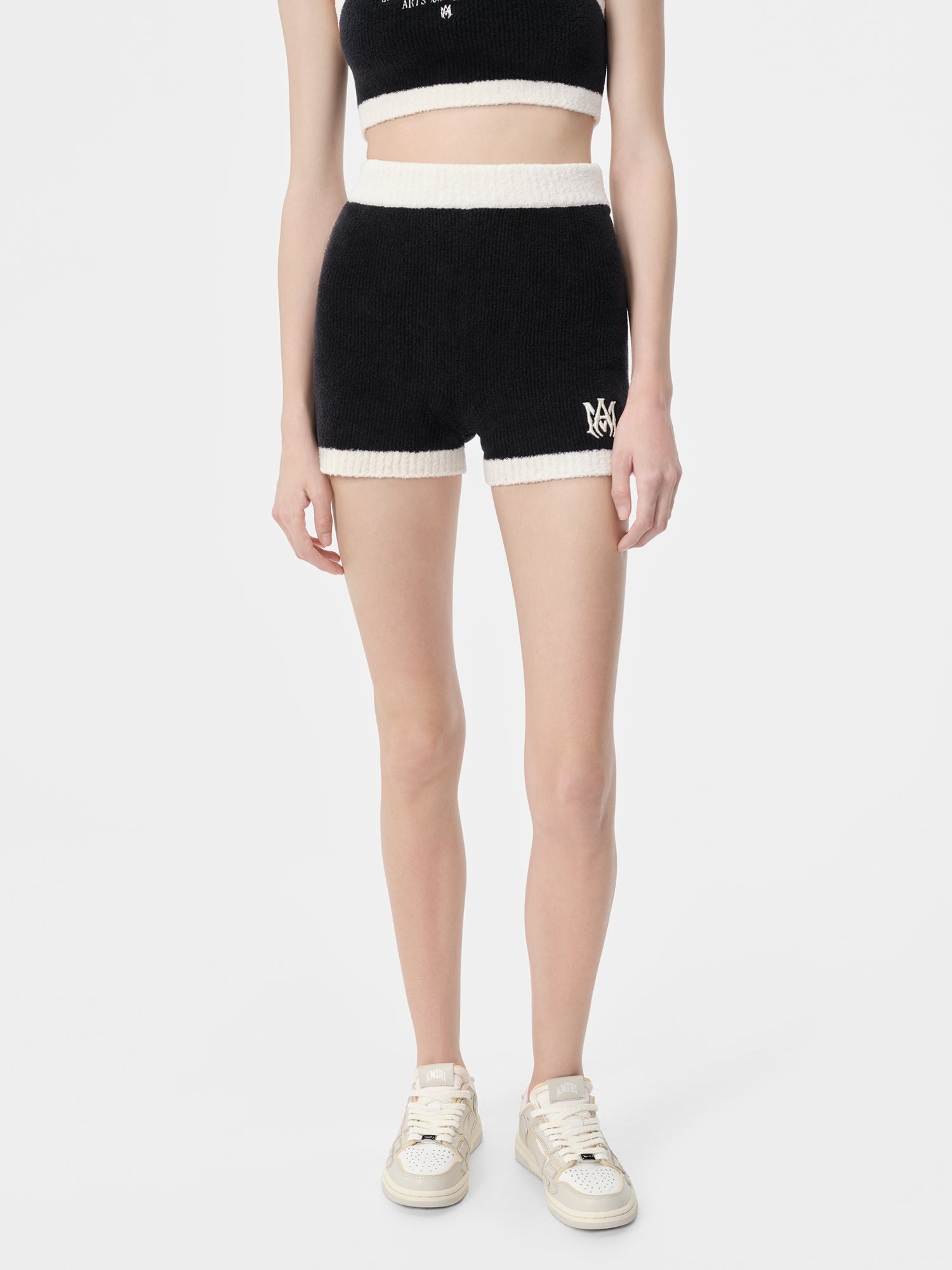 MA SHORT - 4