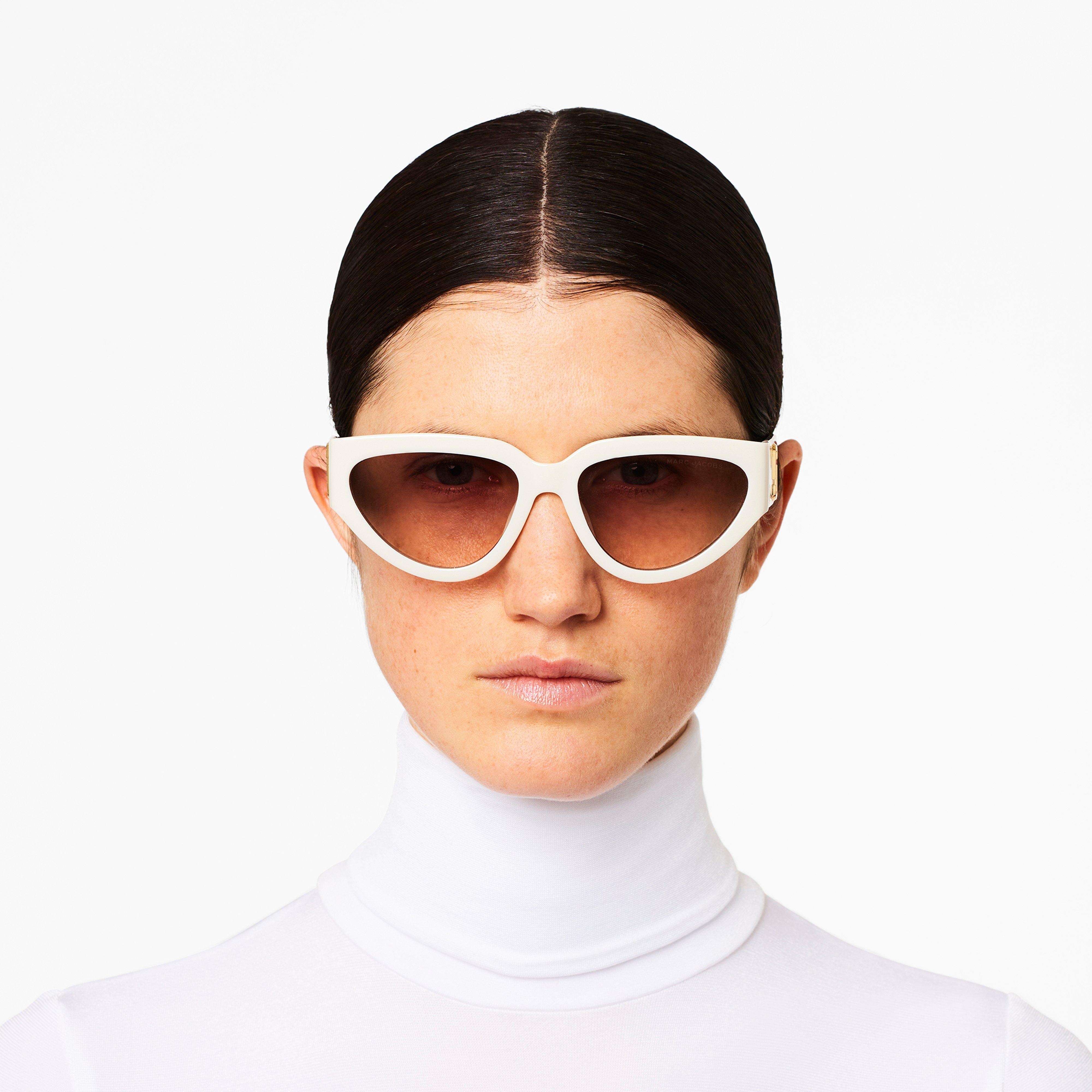 Marc Jacobs キャットアイフレムサンクラス MJ1082S 35J Marc Jacobs Eyewear キャットアイ サングラス | ブラック