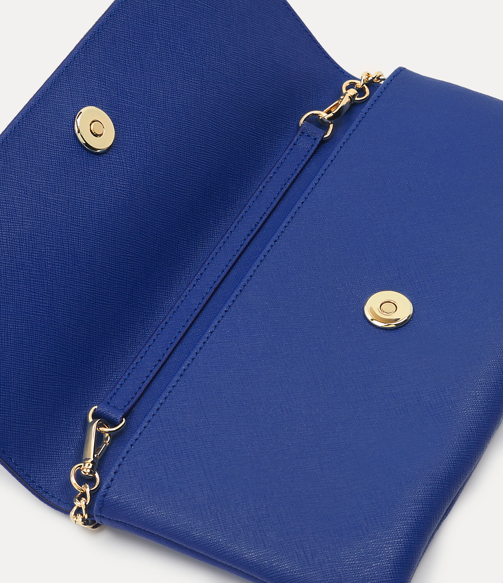 SAFFIANO CLUTCH WITH FLAP - 3