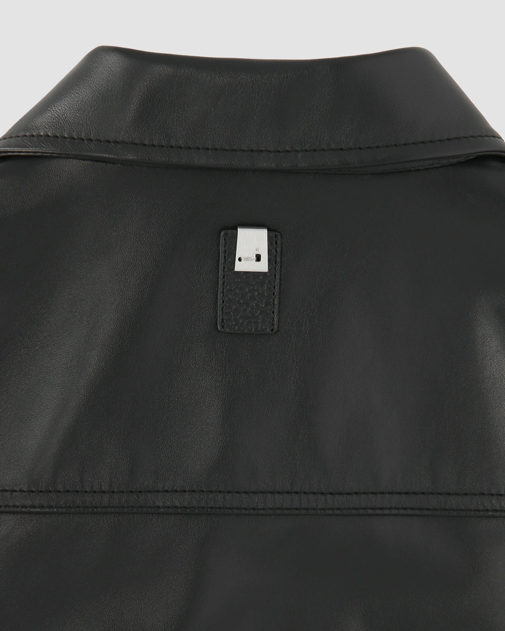 LEATHER TRUCKER JACKET - 8