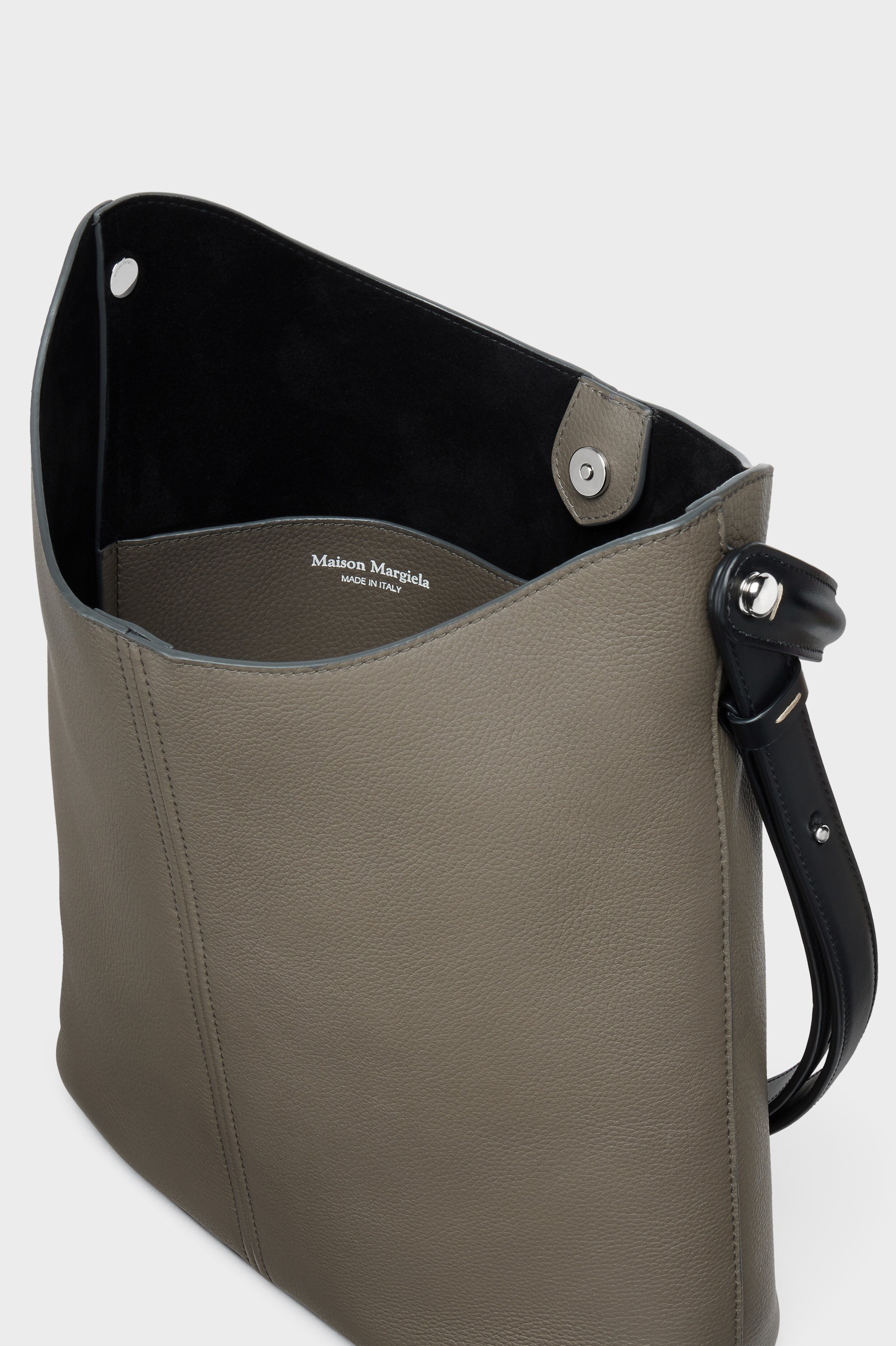Dress-age Hobo - 4