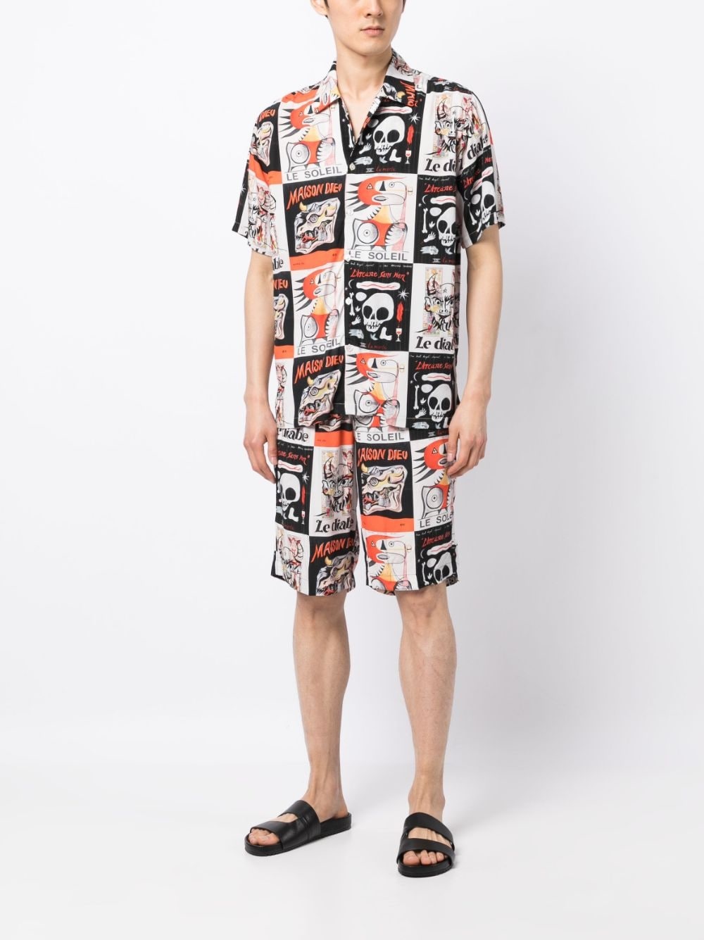 graphic-print short-sleeve shirt - 2