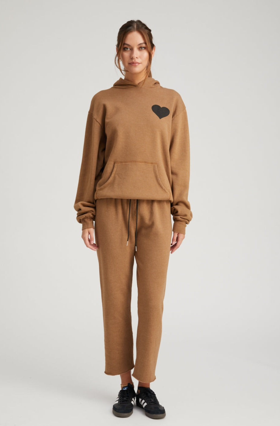 CAMEL HEART HOODIE - 2