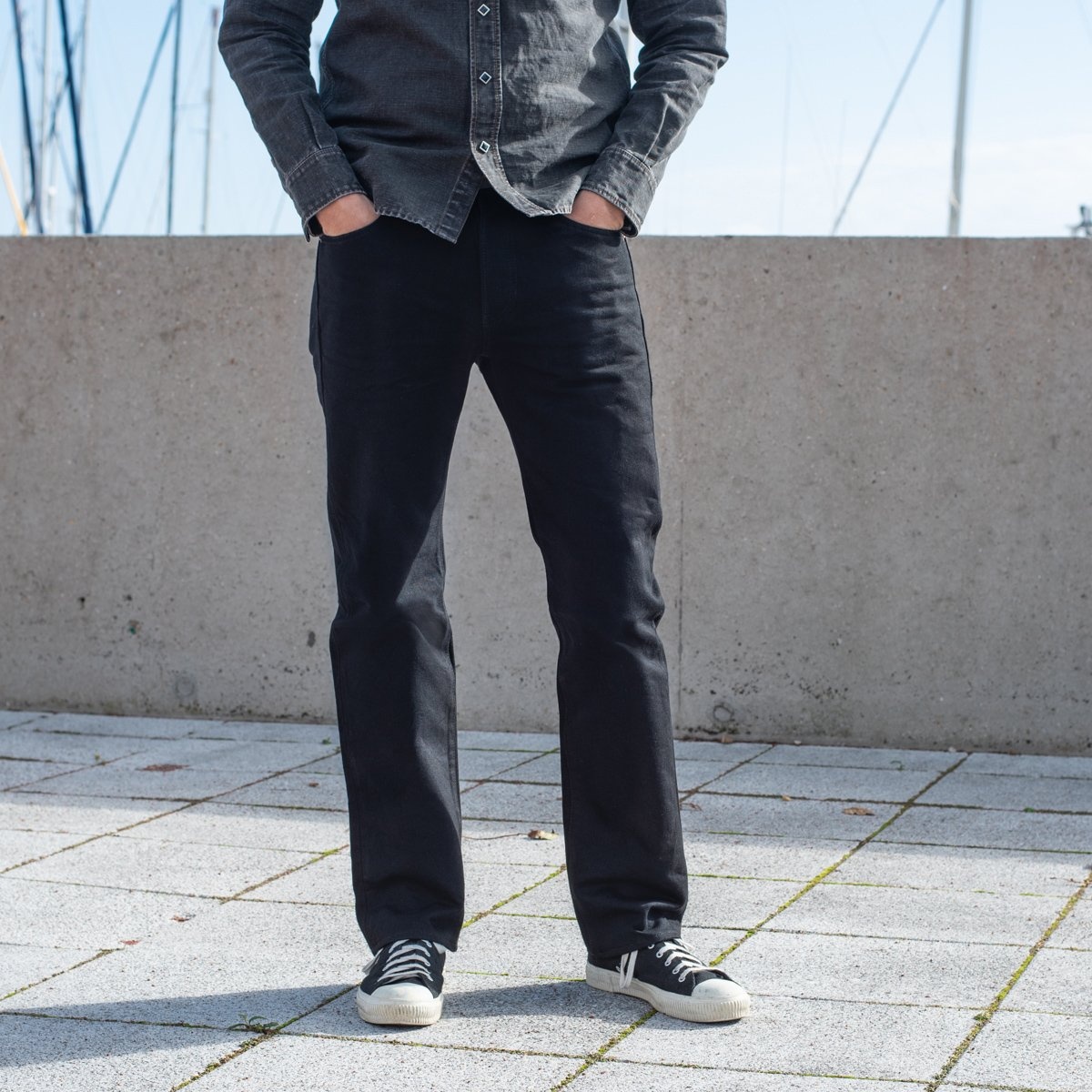 IH-666S-142bb 14oz Selvedge Denim Slim Straight Cut Jeans - Black/Black - 4