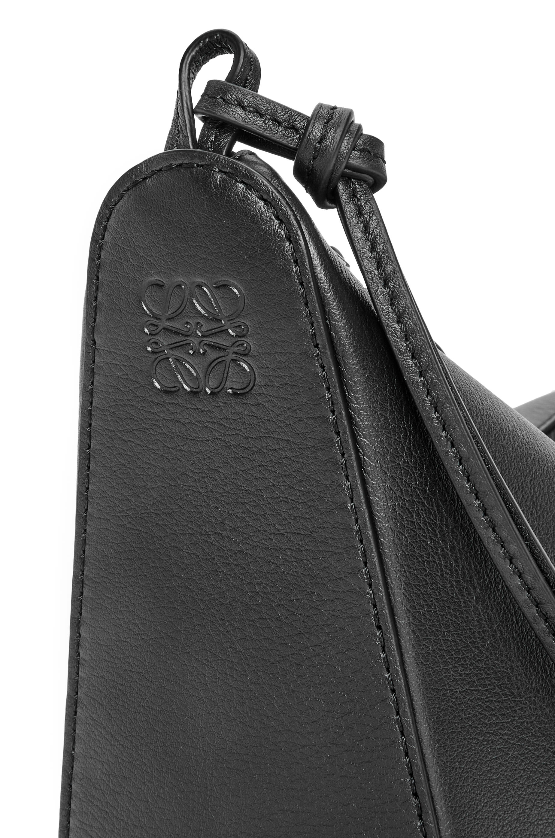 Mini Hammock Hobo bag in classic calfskin - 11