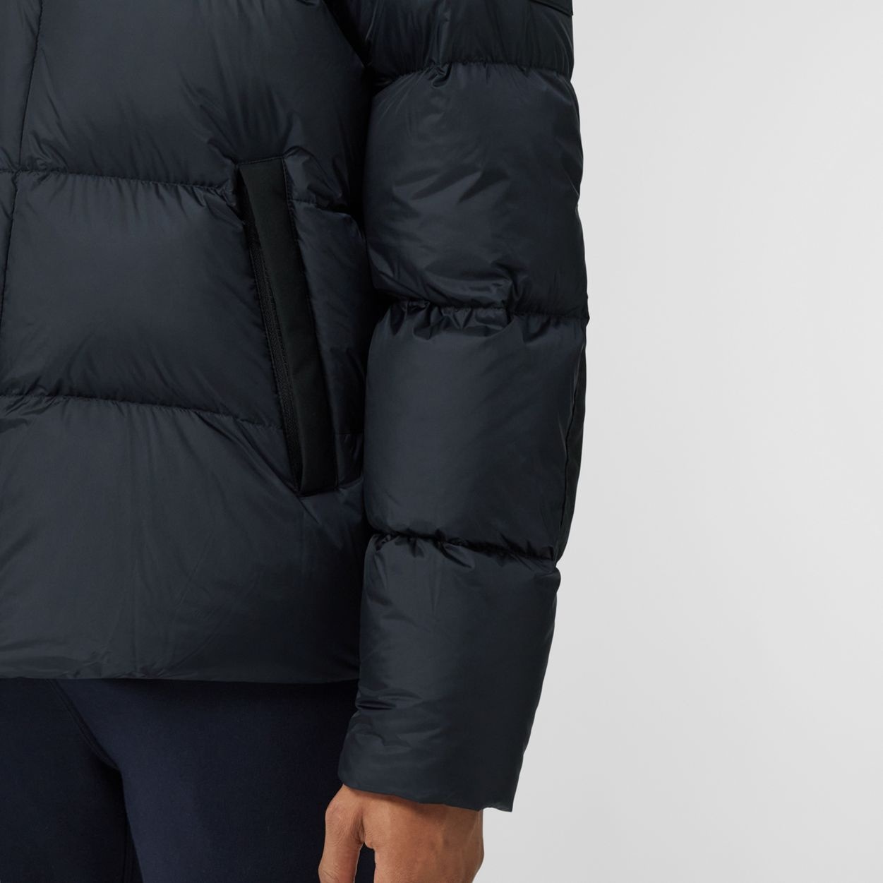Detachable Sleeve Hooded Puffer Jacket - 6
