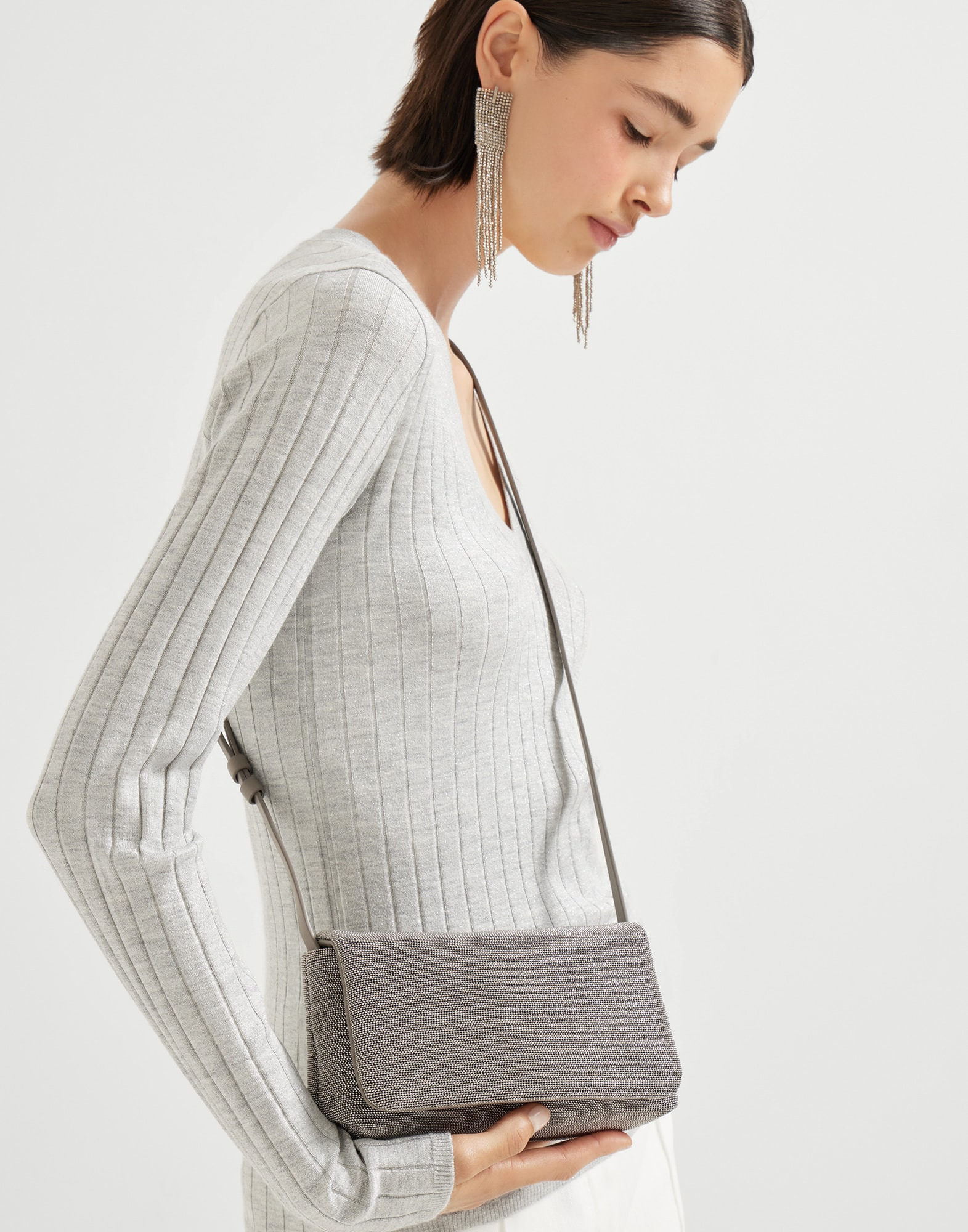Precious flap bag in grained leather - 4