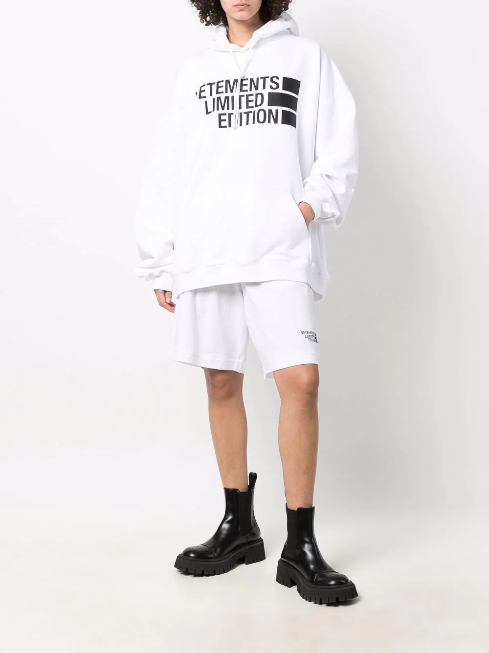 logo-print oversized hoodie - 3