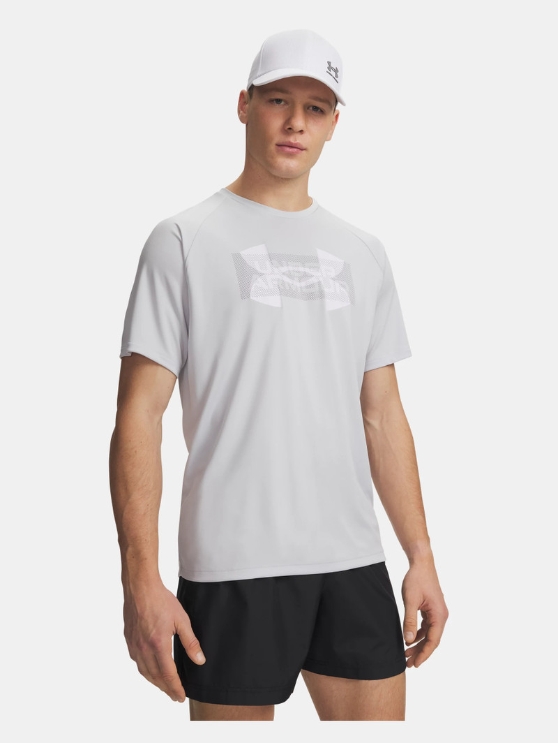UA Velocity Graphic 1