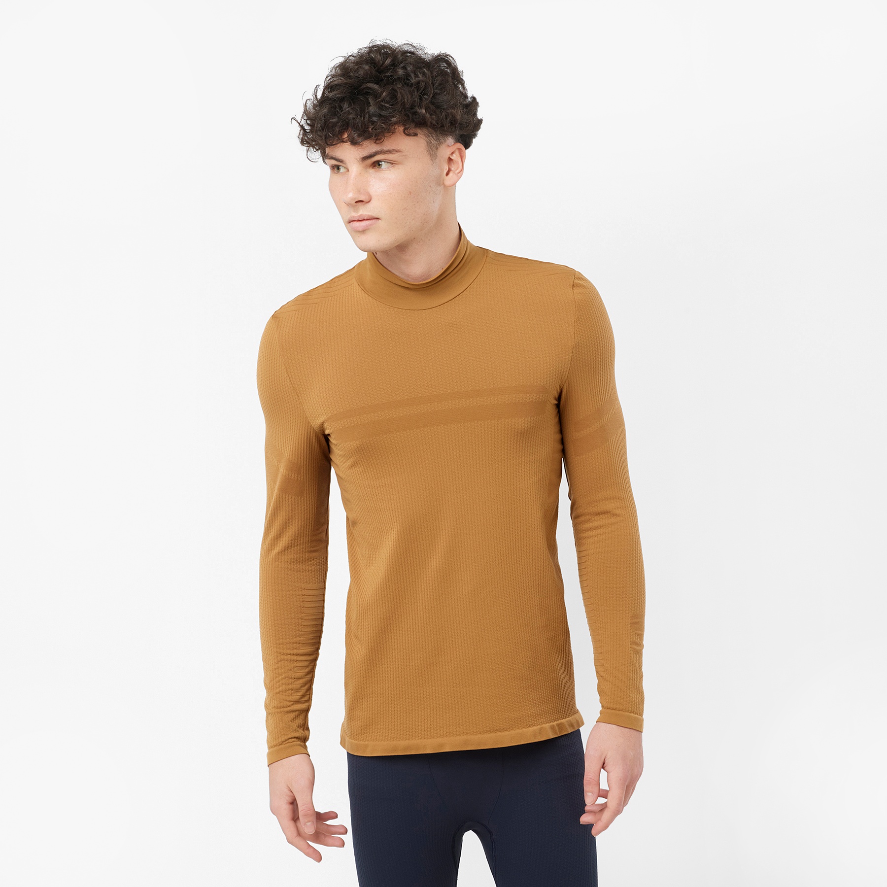 ESSENTIAL SEAMLESS - 1
