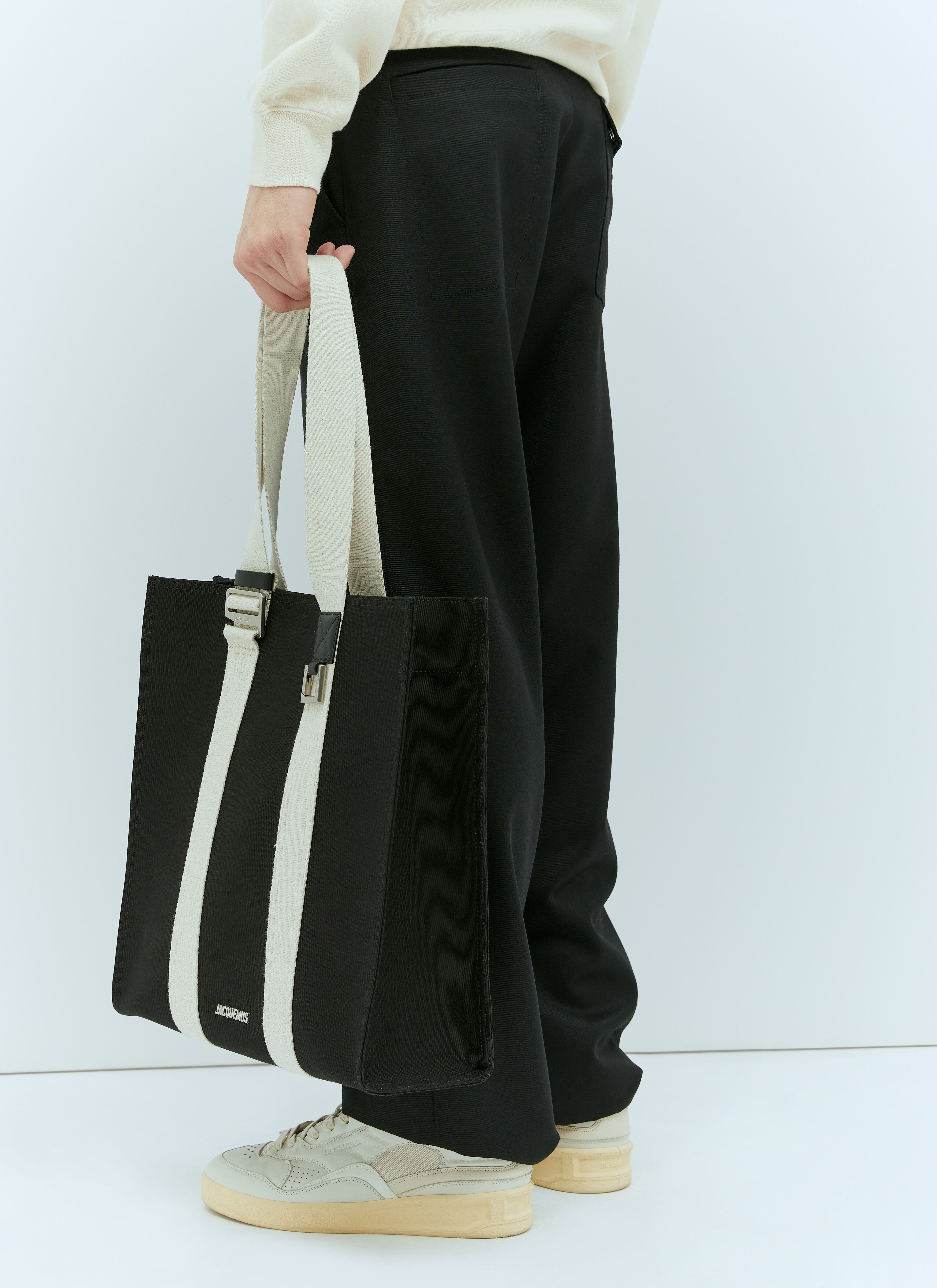 JACQUEMUS キャンバストートバッグ Le Cabas JACQUEMUS キャンバストートバッグ Le Cabas