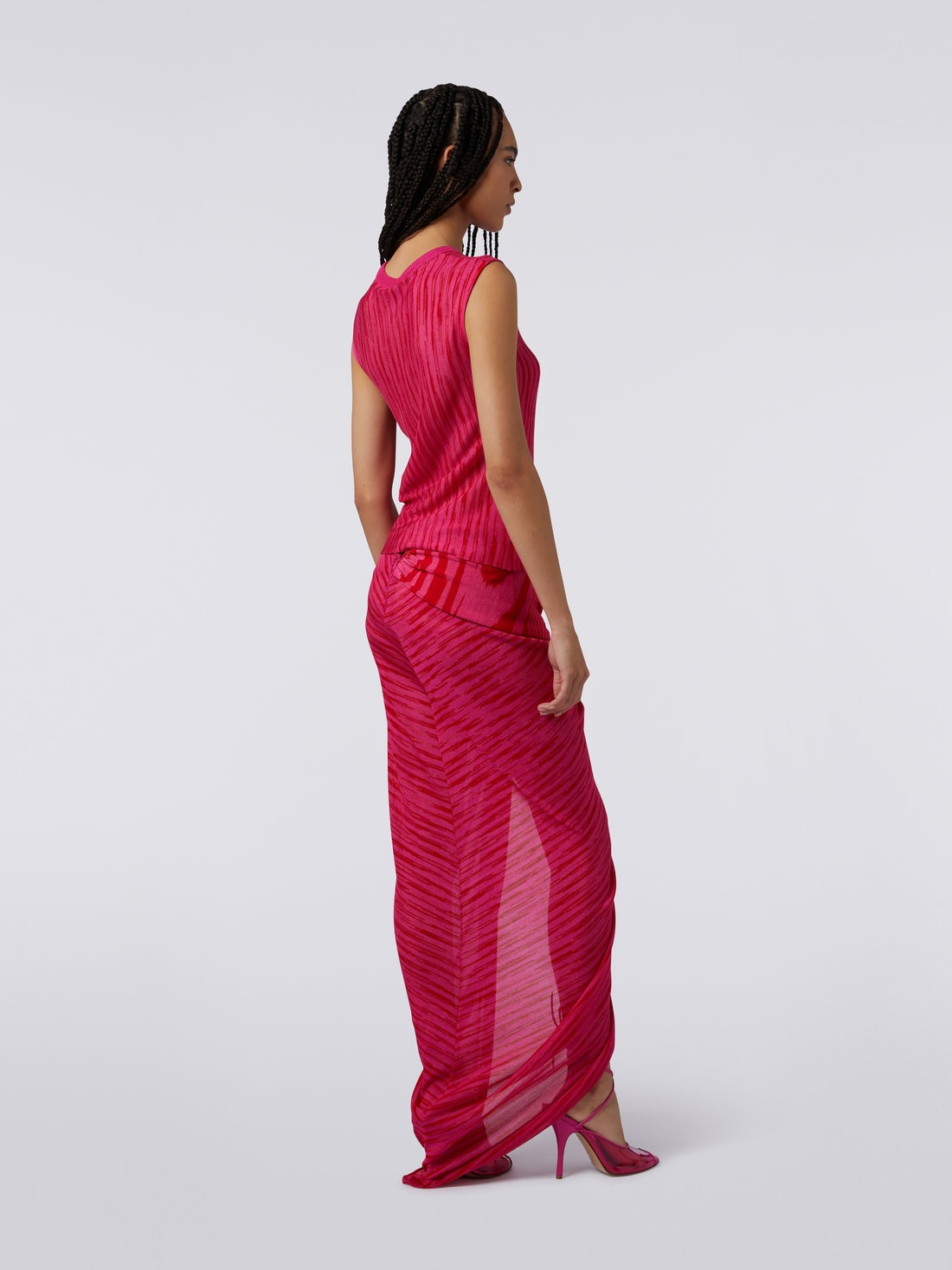 Viscose sleeveless top - 4