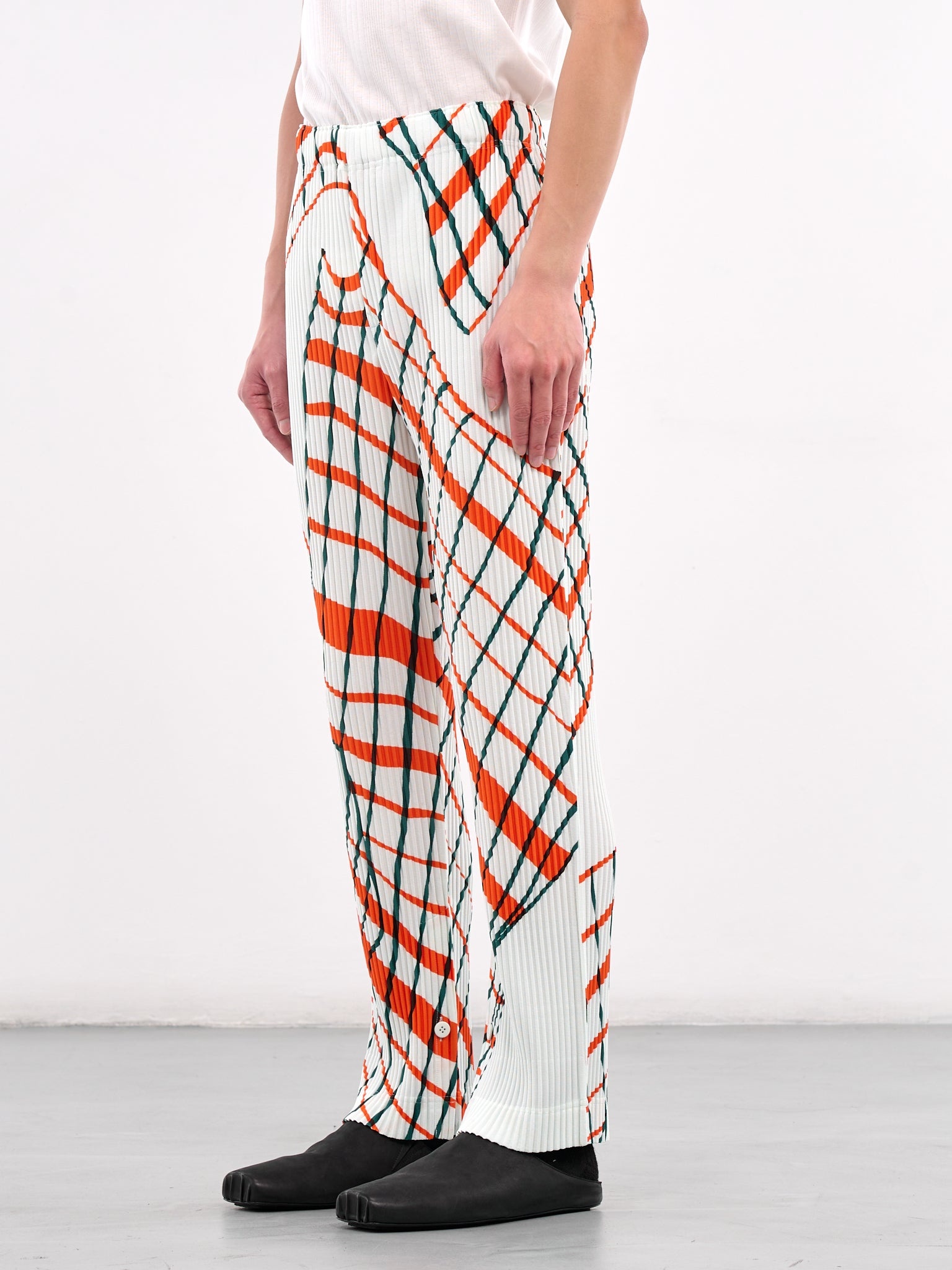 Windswept Plaid Pleated Trousers - 2