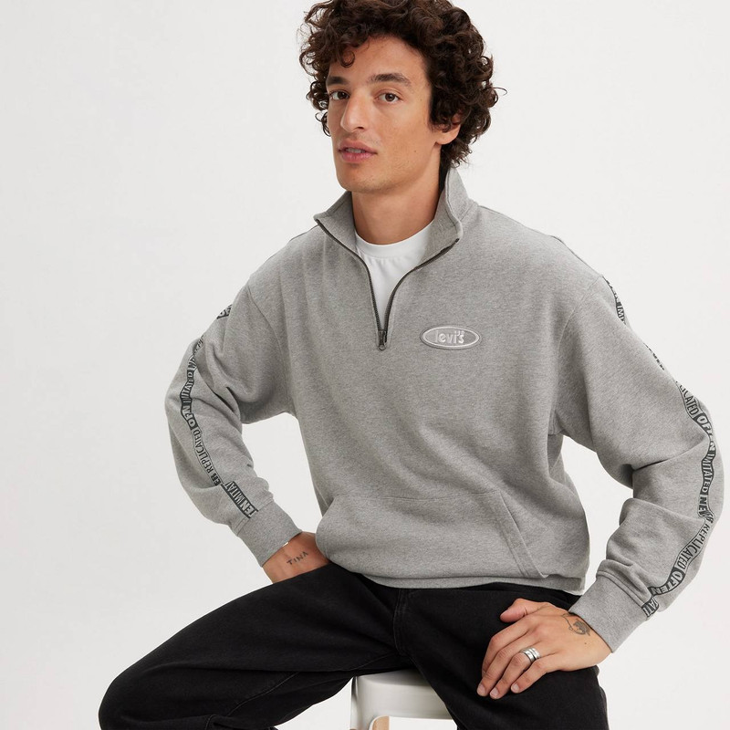 Levi's RELAXED FIT GRAPHIC 1/4 ZIP SWEATSHIRT outlook