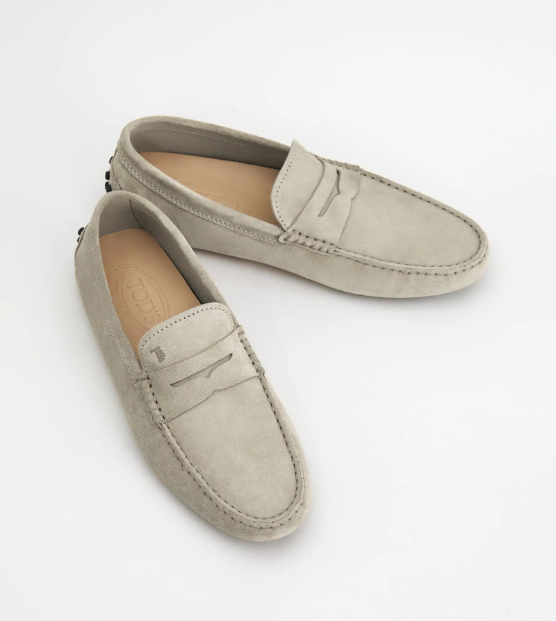 Tod's GOMMINO DRIVING SHOES IN SUEDE - BEIGE outlook