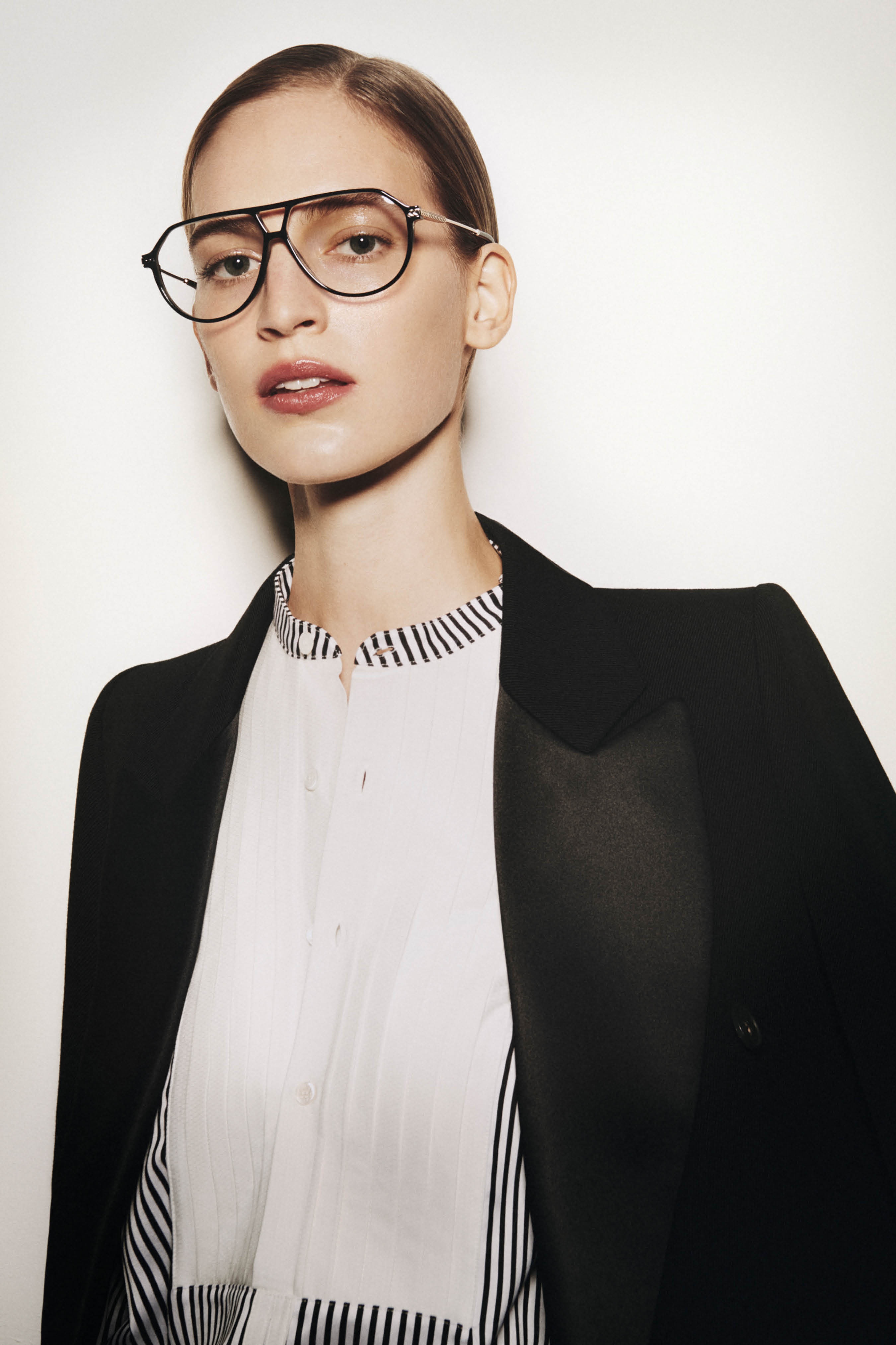 Classic V Navigator Optical Glasses In Black - 3