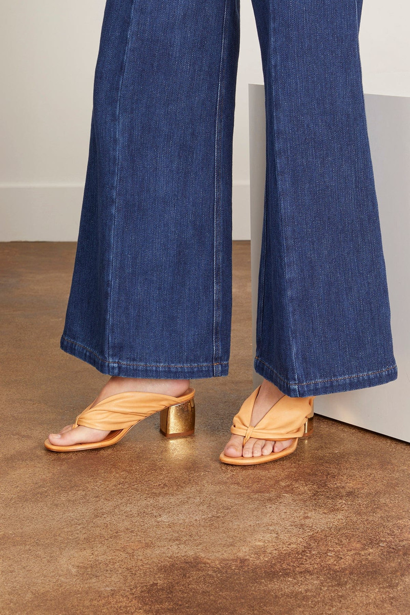 forte_forte Leather Heeled Thong Sandal in Naturale outlook