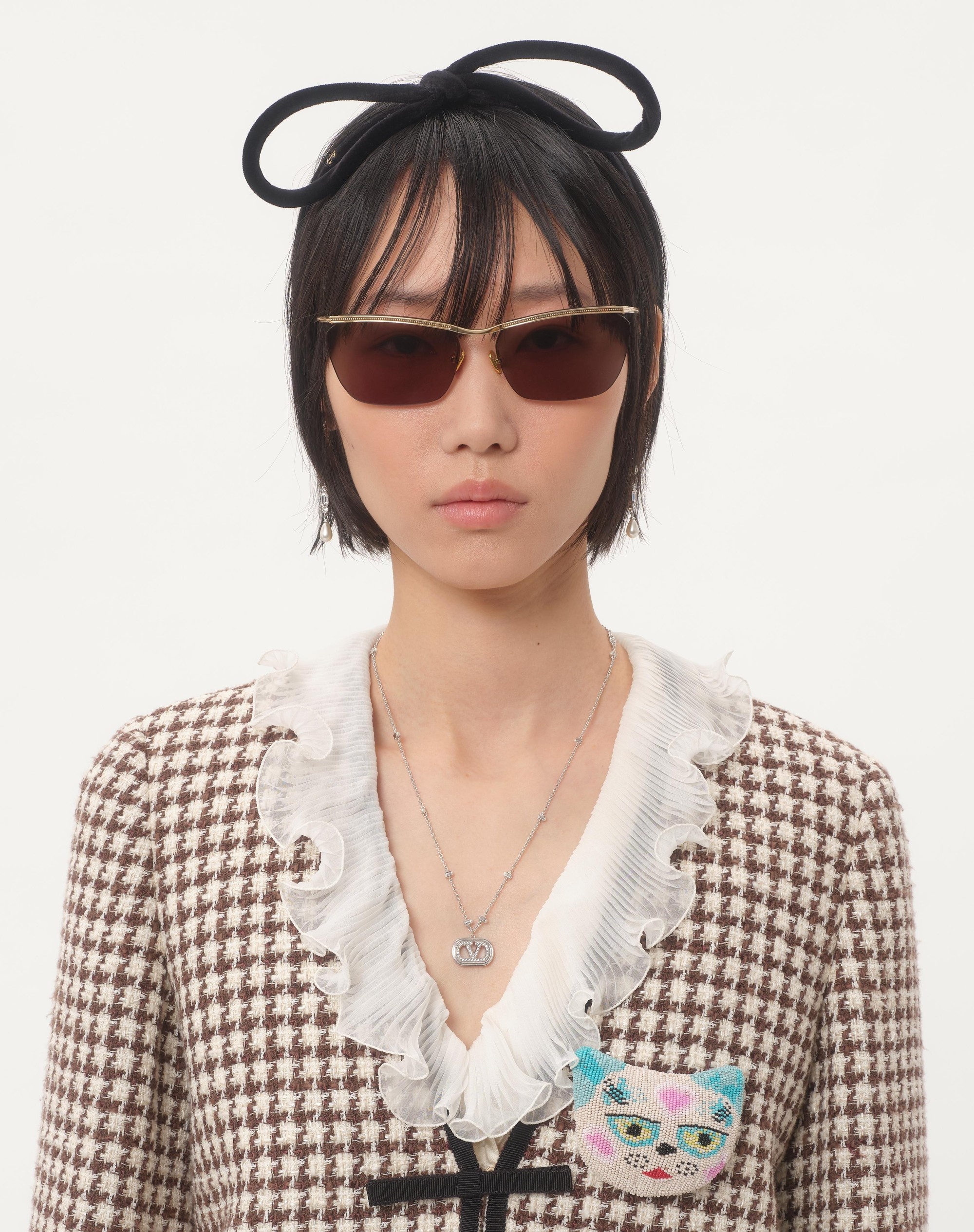 VLOGO SIGNATURE METAL NECKLACE WITH PEARLS AND SWAROVSKI® CRYSTALS - 2