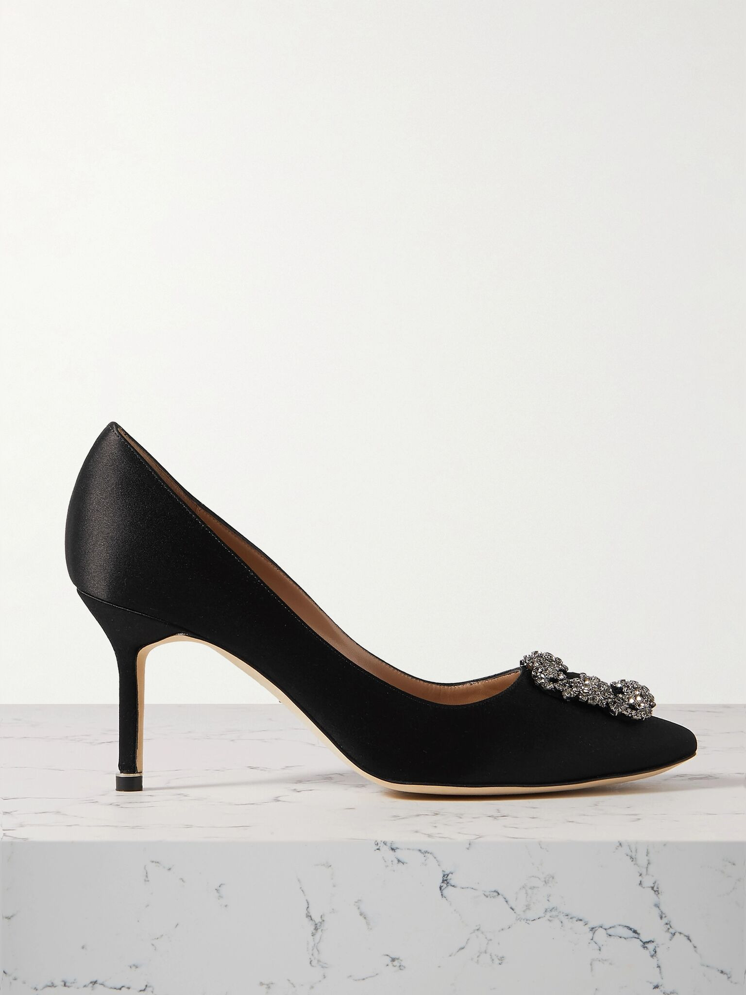 Hangisi 70 crystal-embellished satin pumps Black - 1