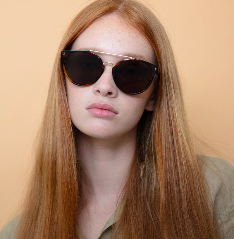 illesteva Puglia Sunglasses outlook