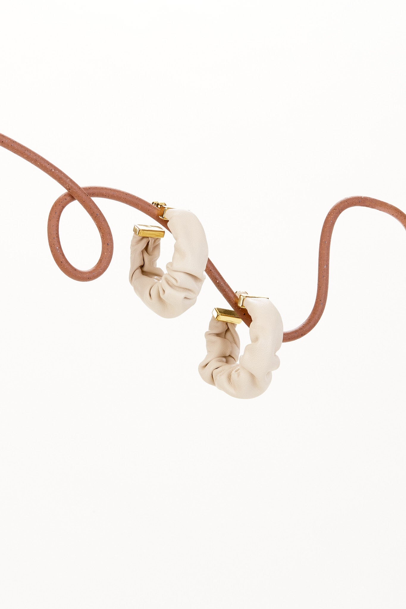 SANURA EARRING - 1