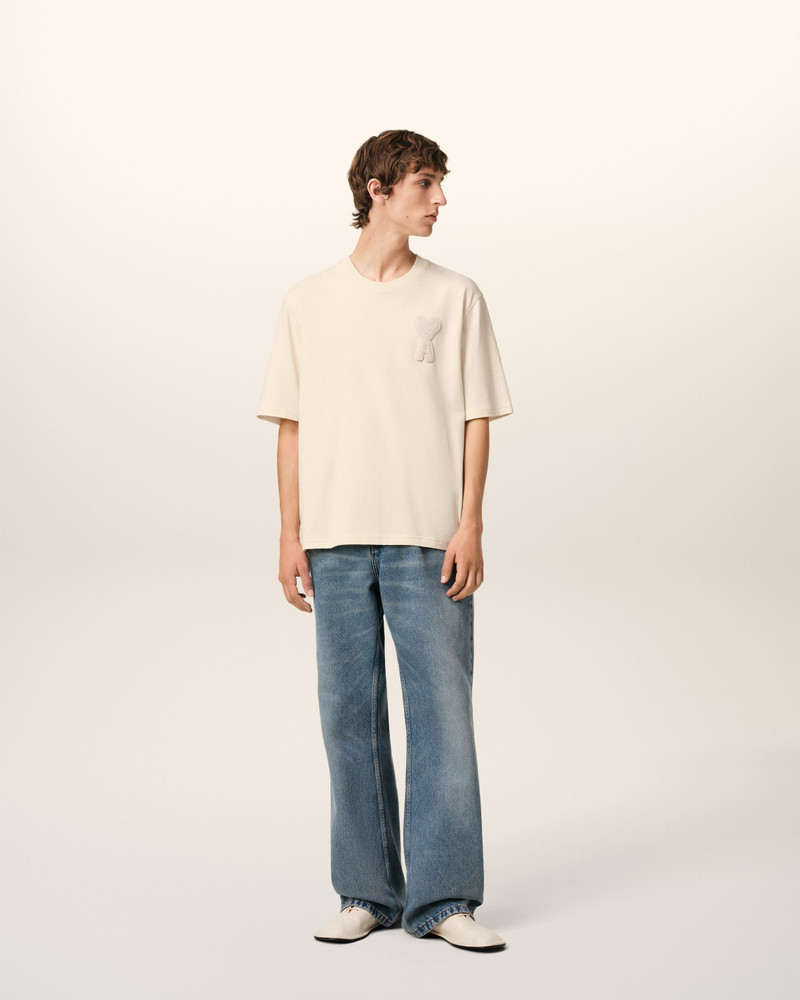 AMI Paris BEIGE COTTON AMI DE COEUR PATCH T-SHIRT outlook