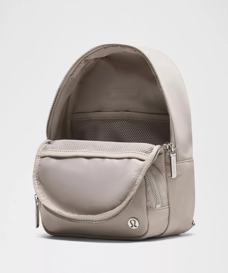 Everywhere Sling Bag 4.2L 4