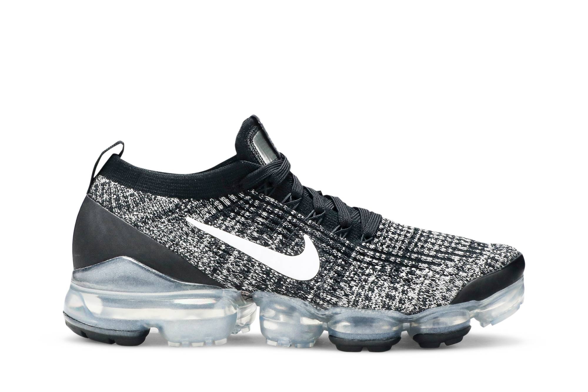 Wmns Air VaporMax Flyknit 3 'Oreo' - 1