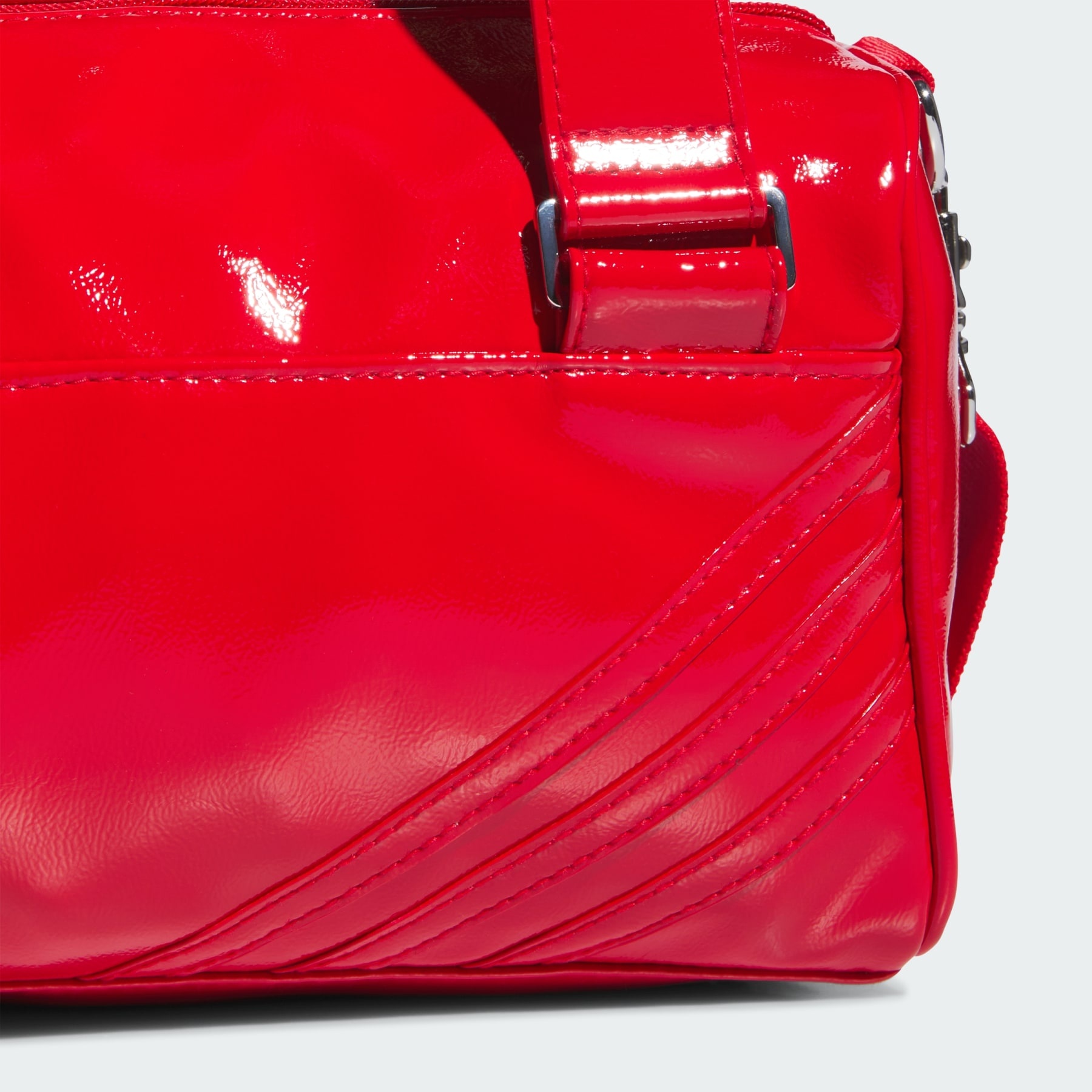 Patent Trefoil Crossbody Bag - 3