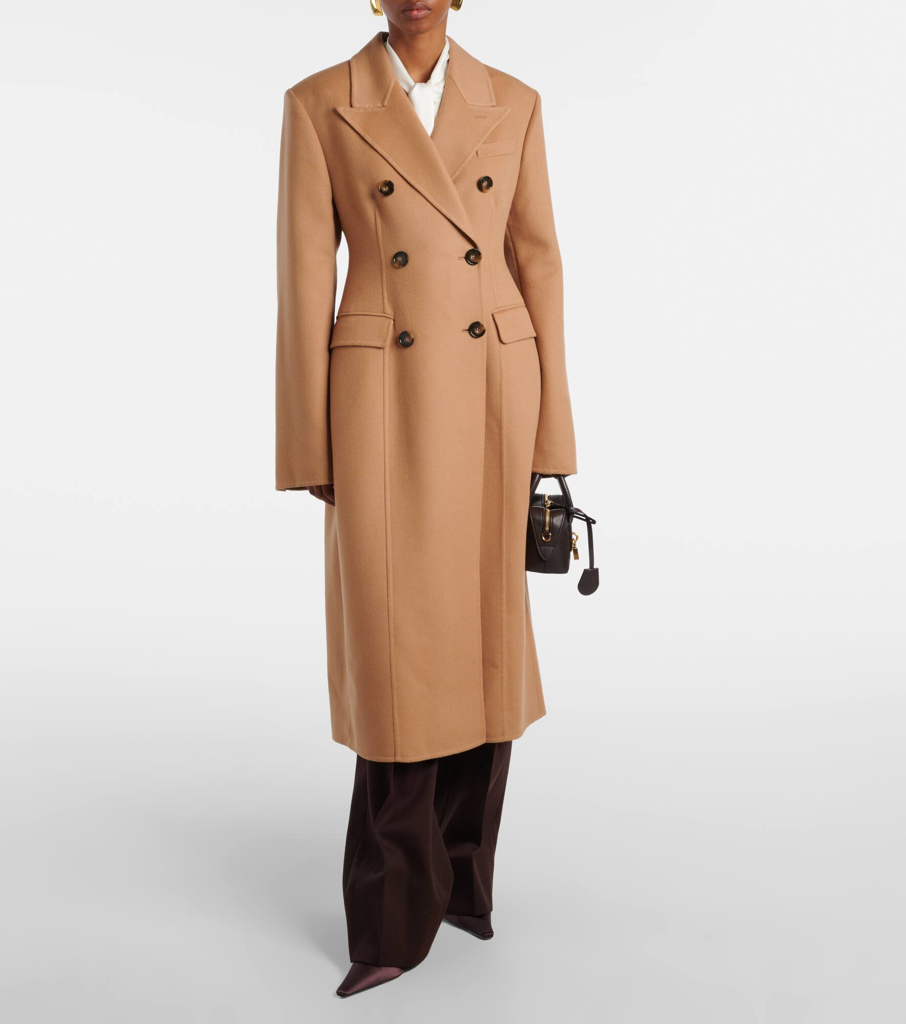 Double-breasted virgin wool coat - 7