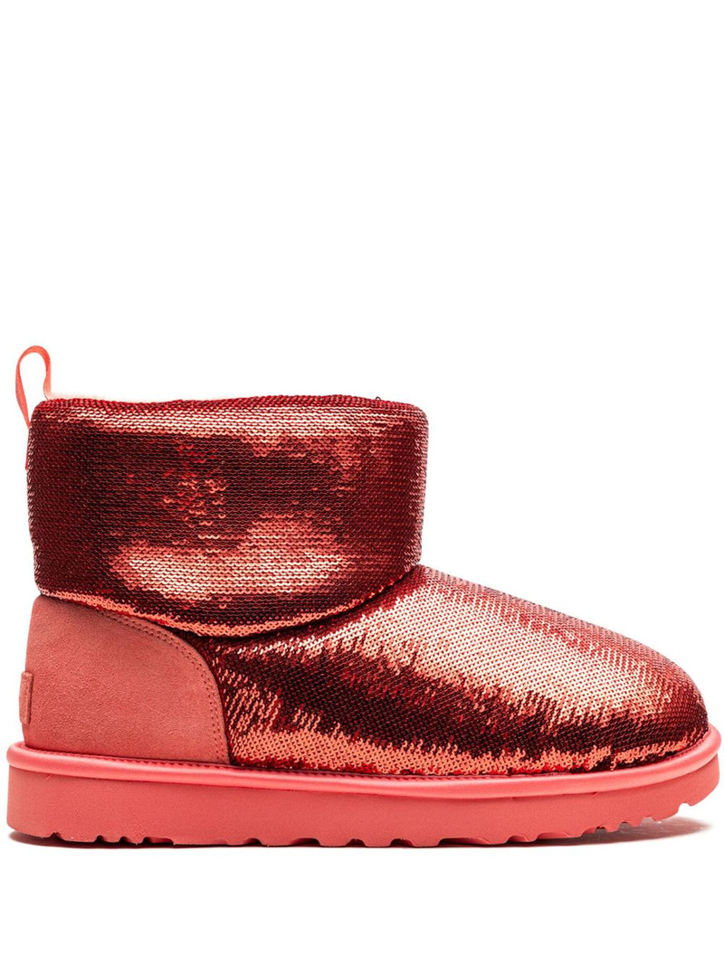 Classic Mini "Starfish Pink" boots 1